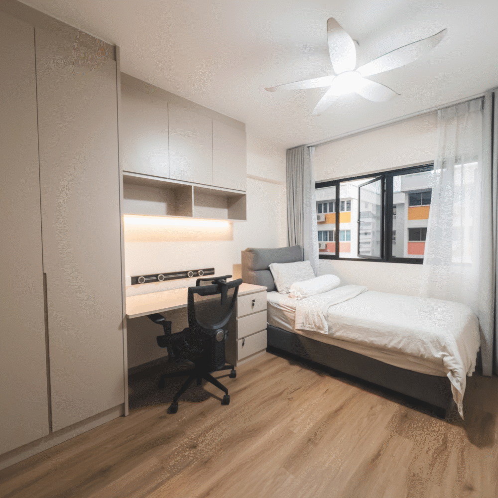 943 Tampines